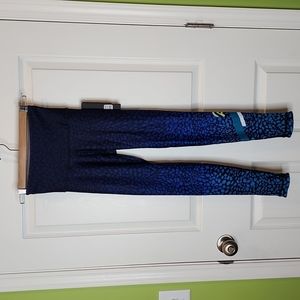 NWT WITH x Peloton Reversible High Waisted Leggings Wild Kite, Women's XS